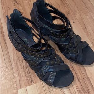 Women’s Blowfish sandals